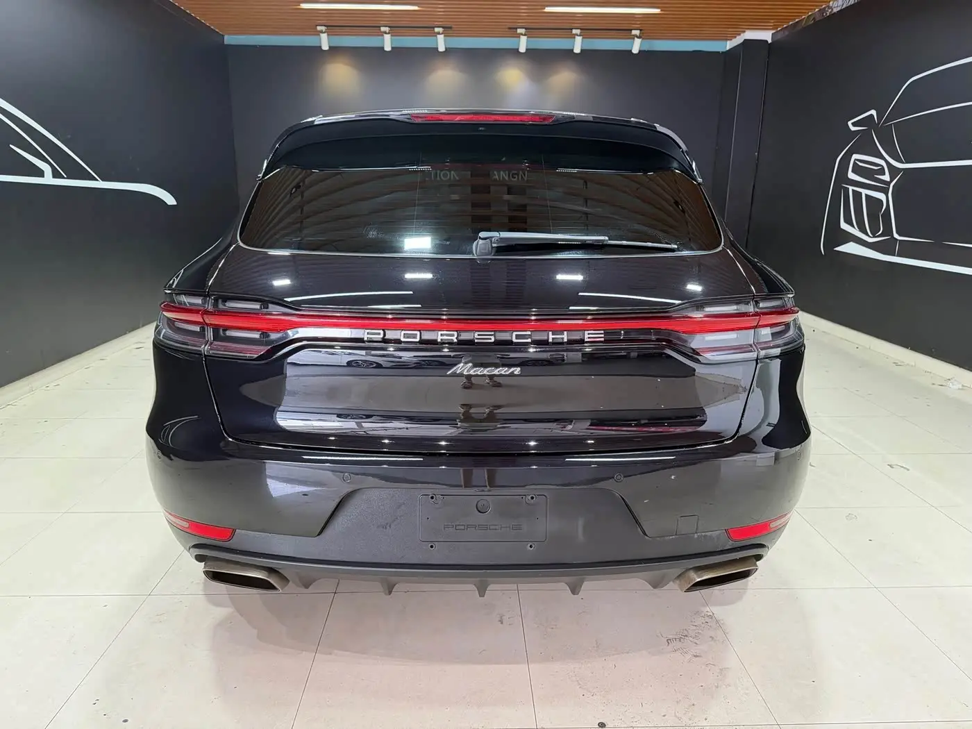 Porsche Macan 2019 — Photo 4/9