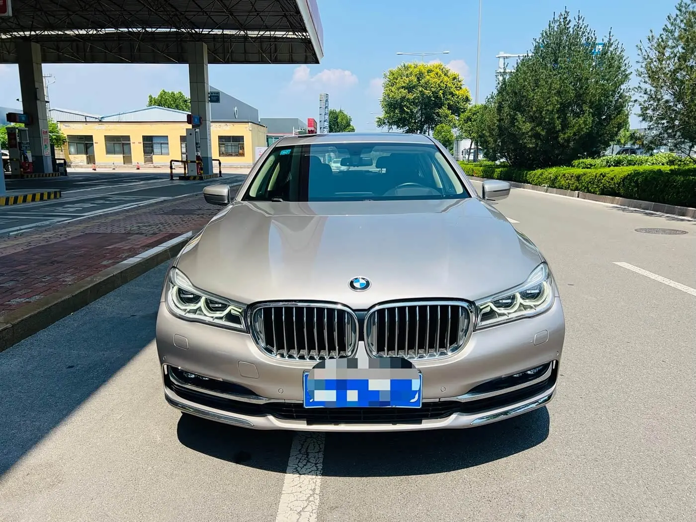 BMW 7 Series 2017 — Фото 20/20