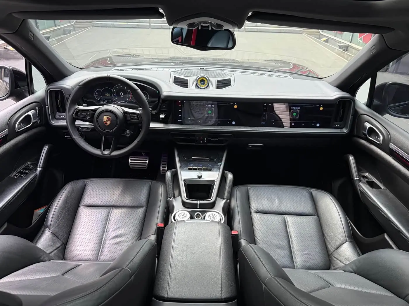 Porsche Cayenne 2013 — Photo 10/14