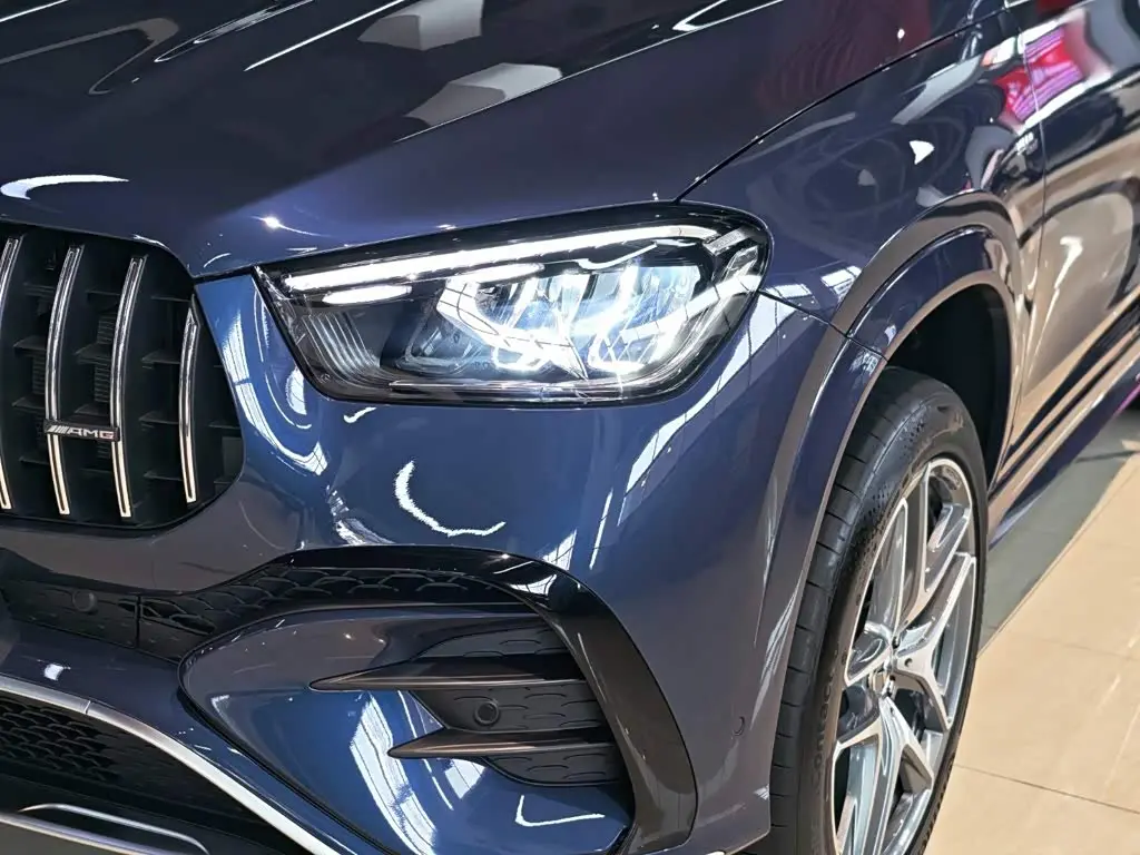 Mercedes-Benz GLE AMG 2026 — Фото 12/20