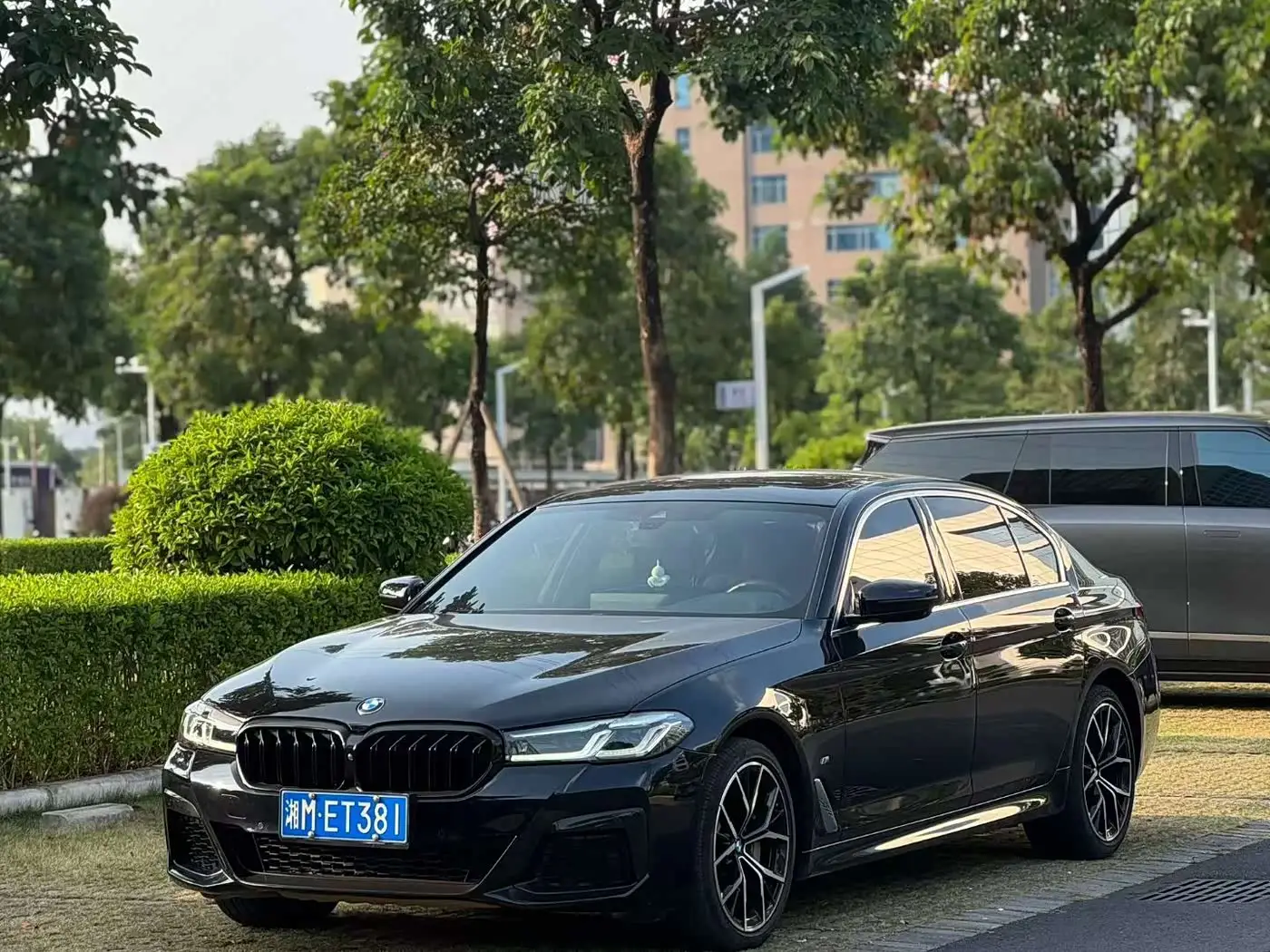 BMW 5 Series, 2022