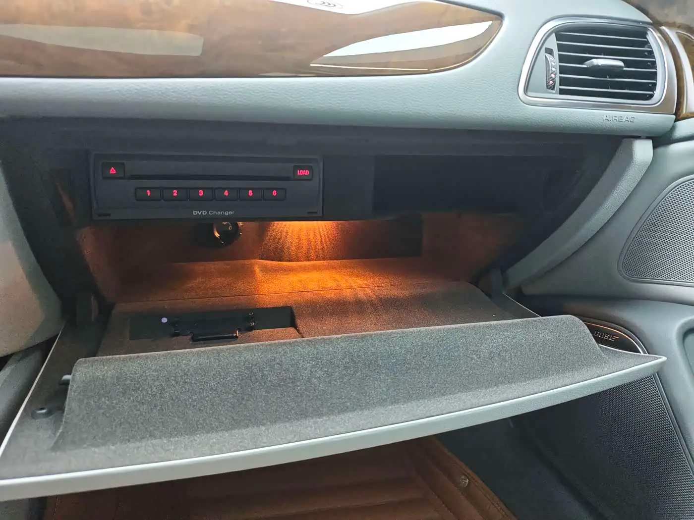 Audi A6L 2014 — Photo 16/20