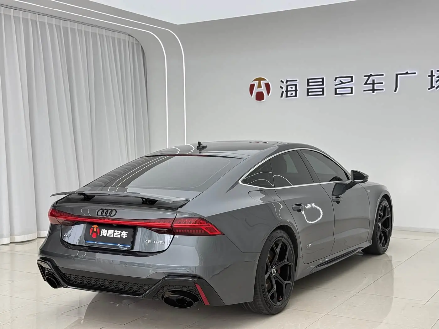 Audi A7 2022 — Şəkil 9/10