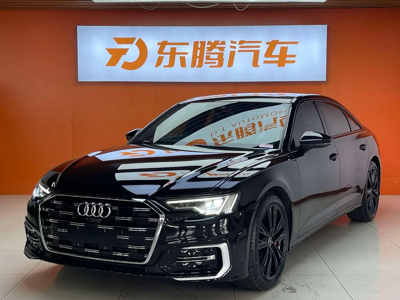 Audi A6L 2022 — Photo 1/20