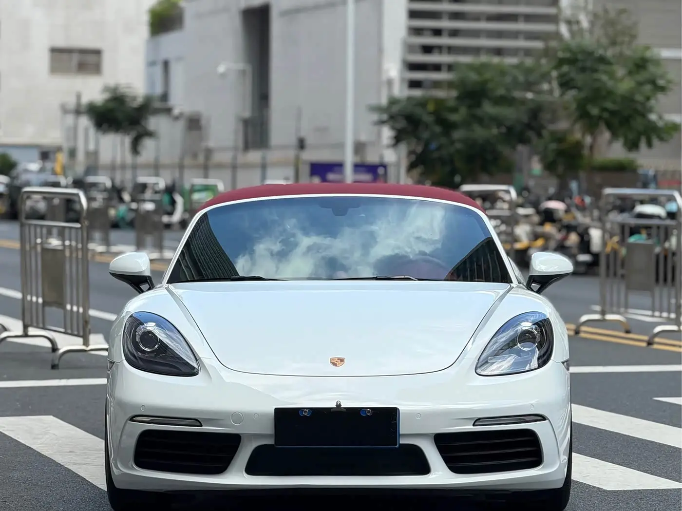 Porsche 718 2018 — Photo 3/14
