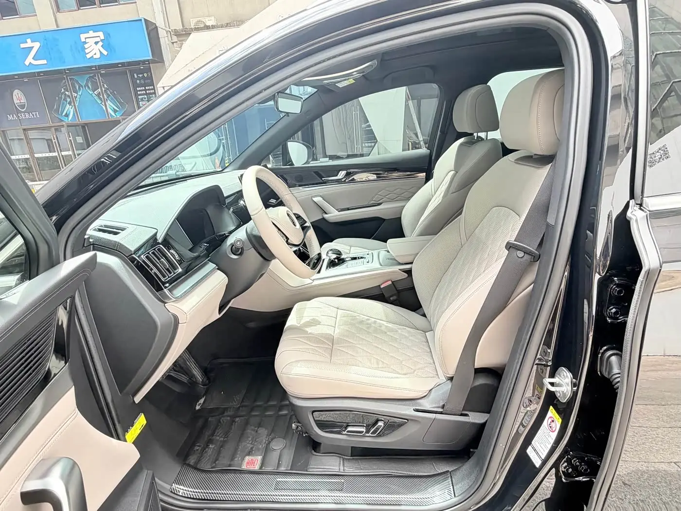 BYD Tang New Energy 2024 — Photo 14/19