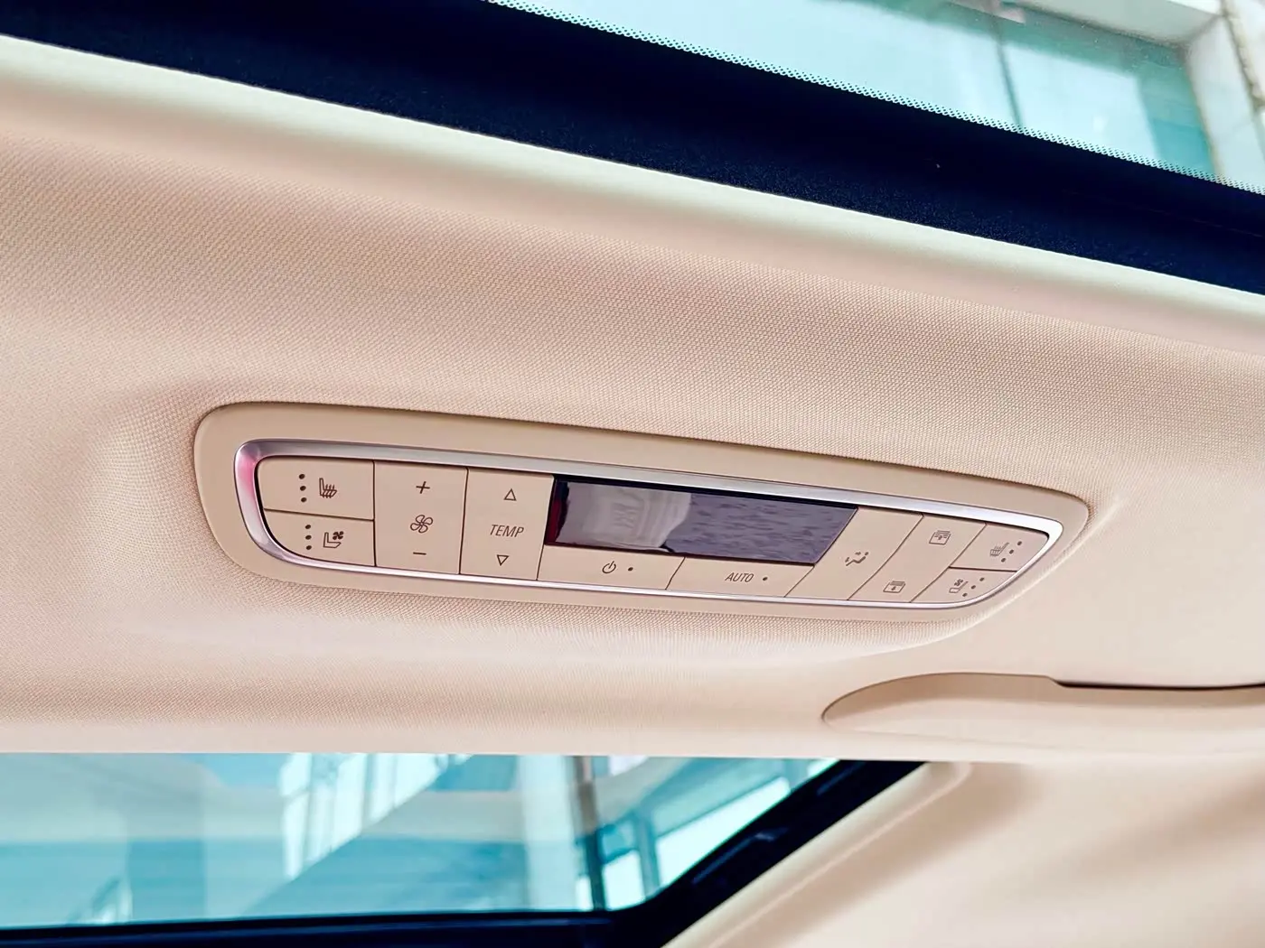 Buick GL8 2023 — ფოტო 19/20