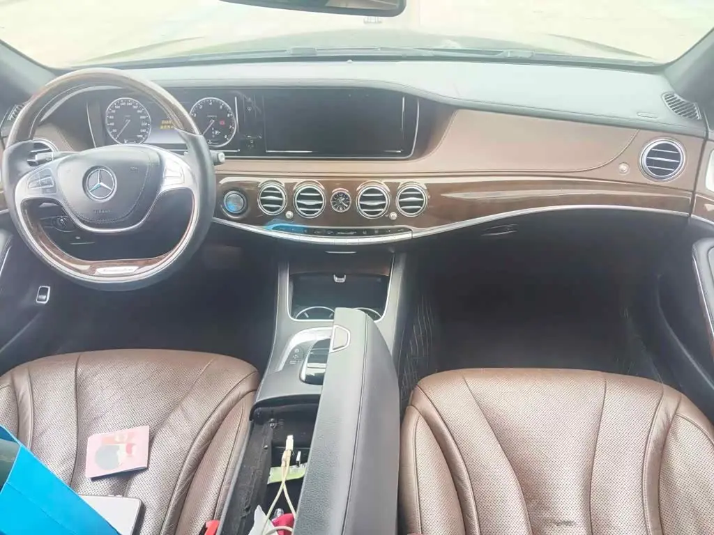 Mercedes-Benz Maybach S-Class 2016 — Фото 12/15