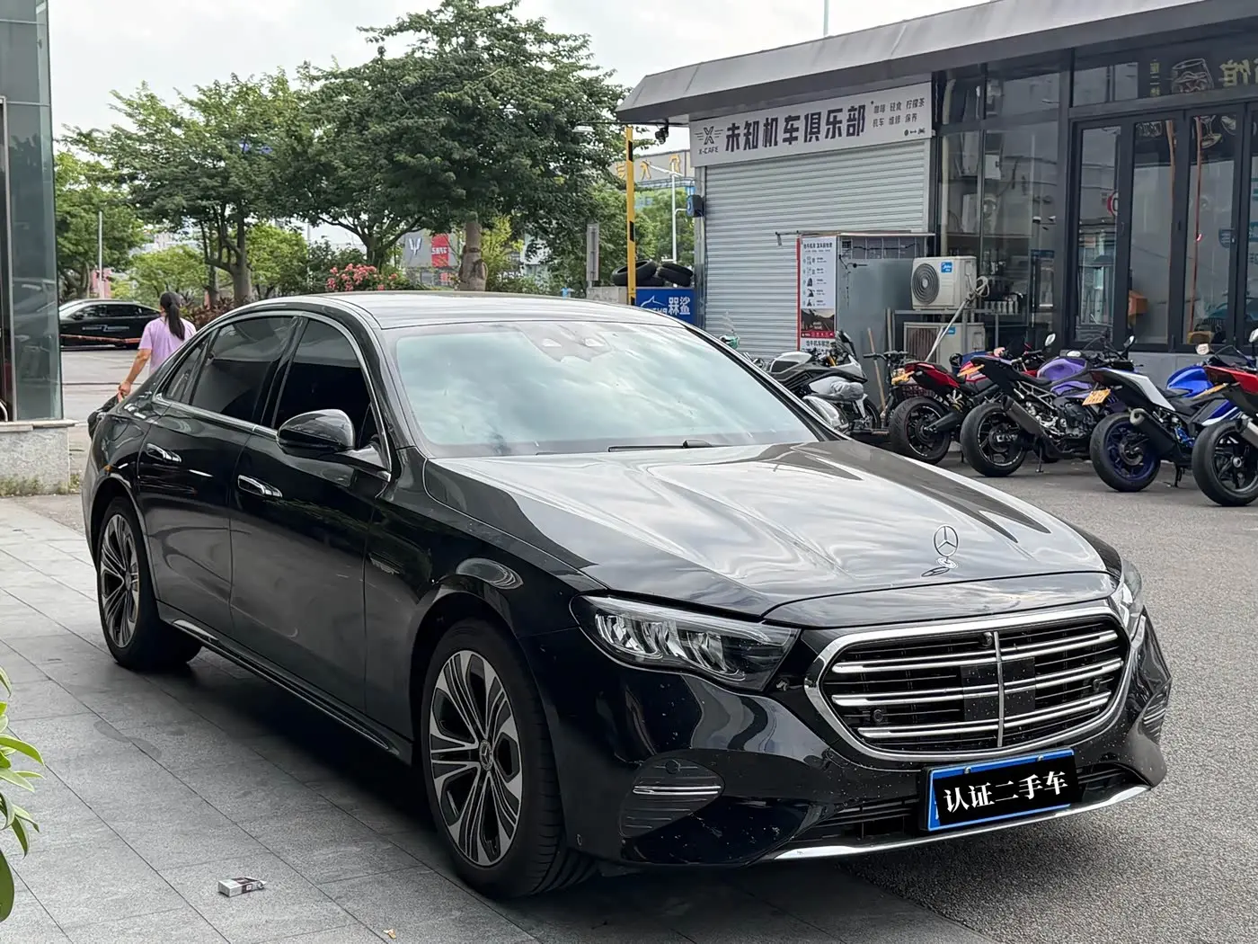 Mercedes-Benz E-Class 2026 — Photo 3/10