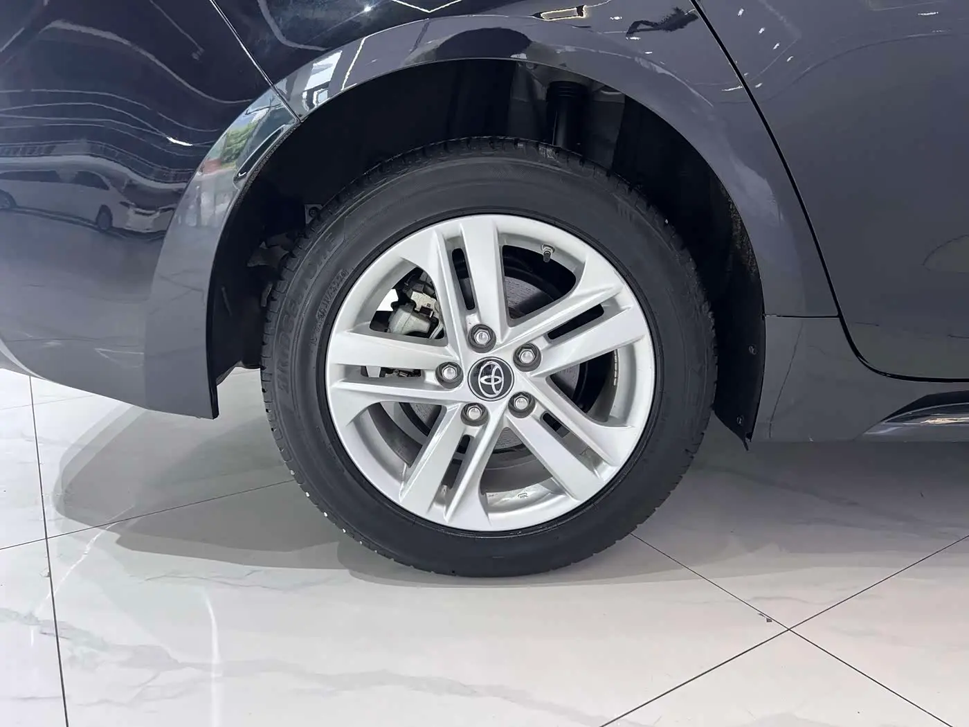 Toyota Levin 2022 — ფოტო 19/20