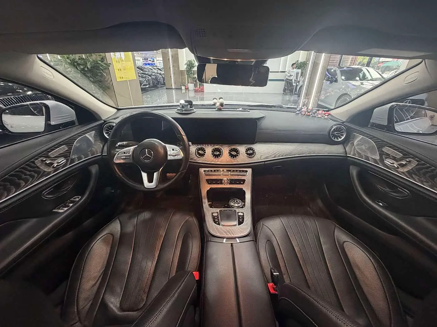Mercedes-Benz CLS 2018 — Фото 4/9