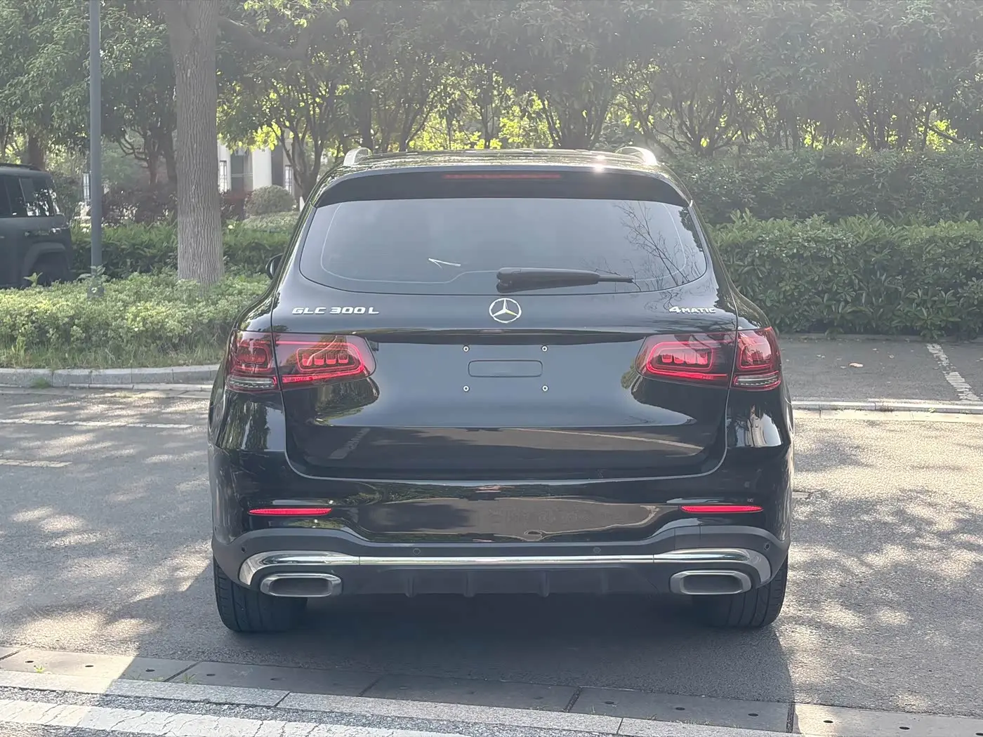 Mercedes-Benz GLC 2019 — Photo 17/20