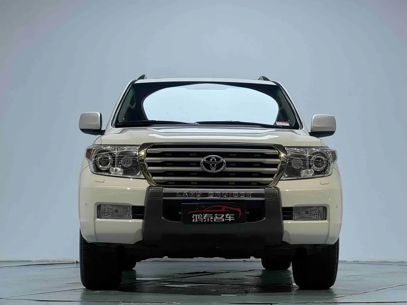 Toyota Land Cruiser 2010 — Photo 3/18