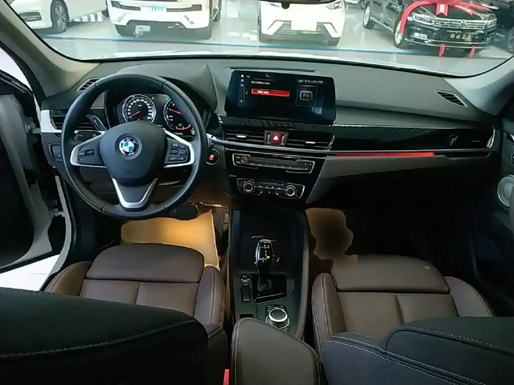 BMW X1 2023 — Şəkil 10/20