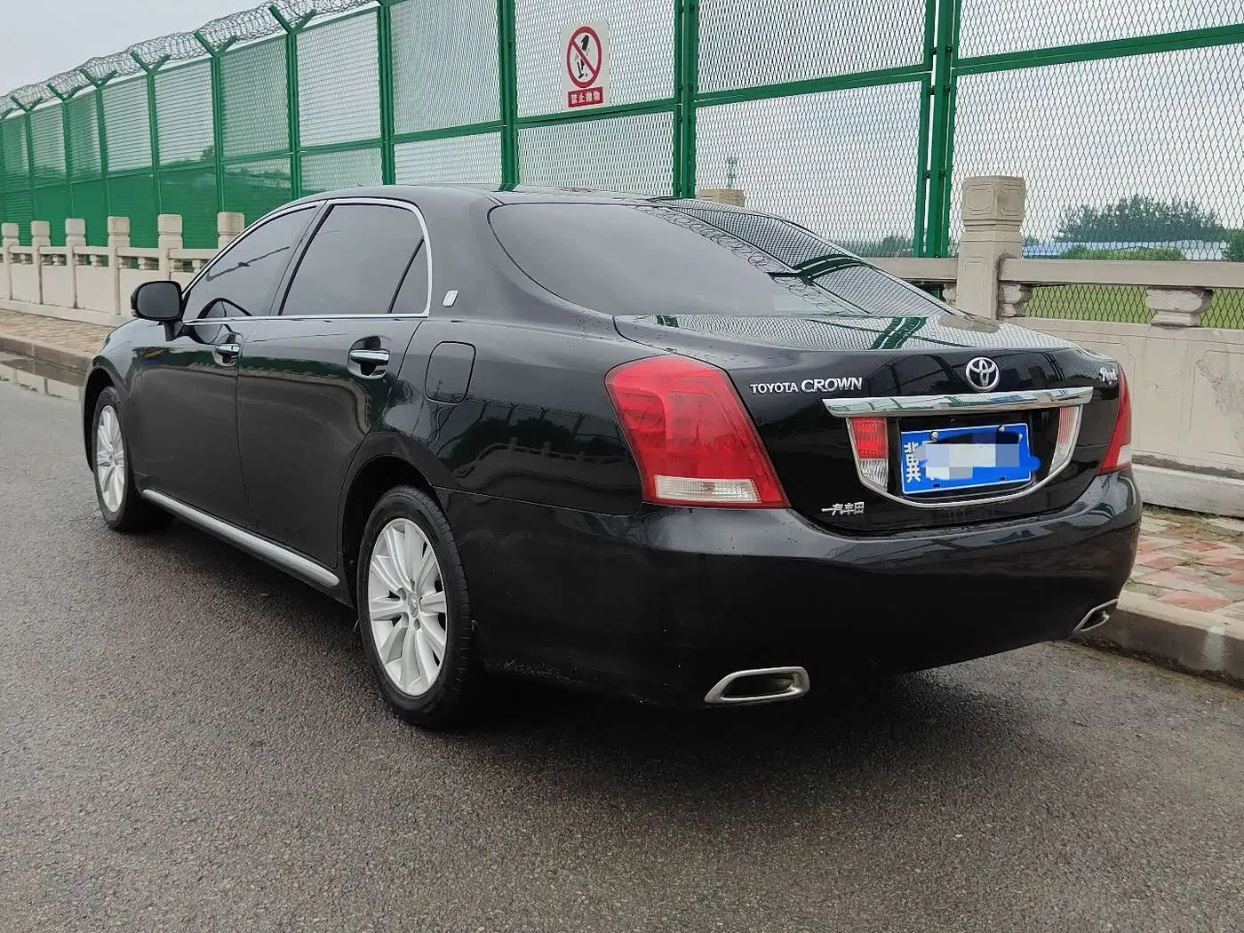 Toyota Crown 2011 — Фото 5/10