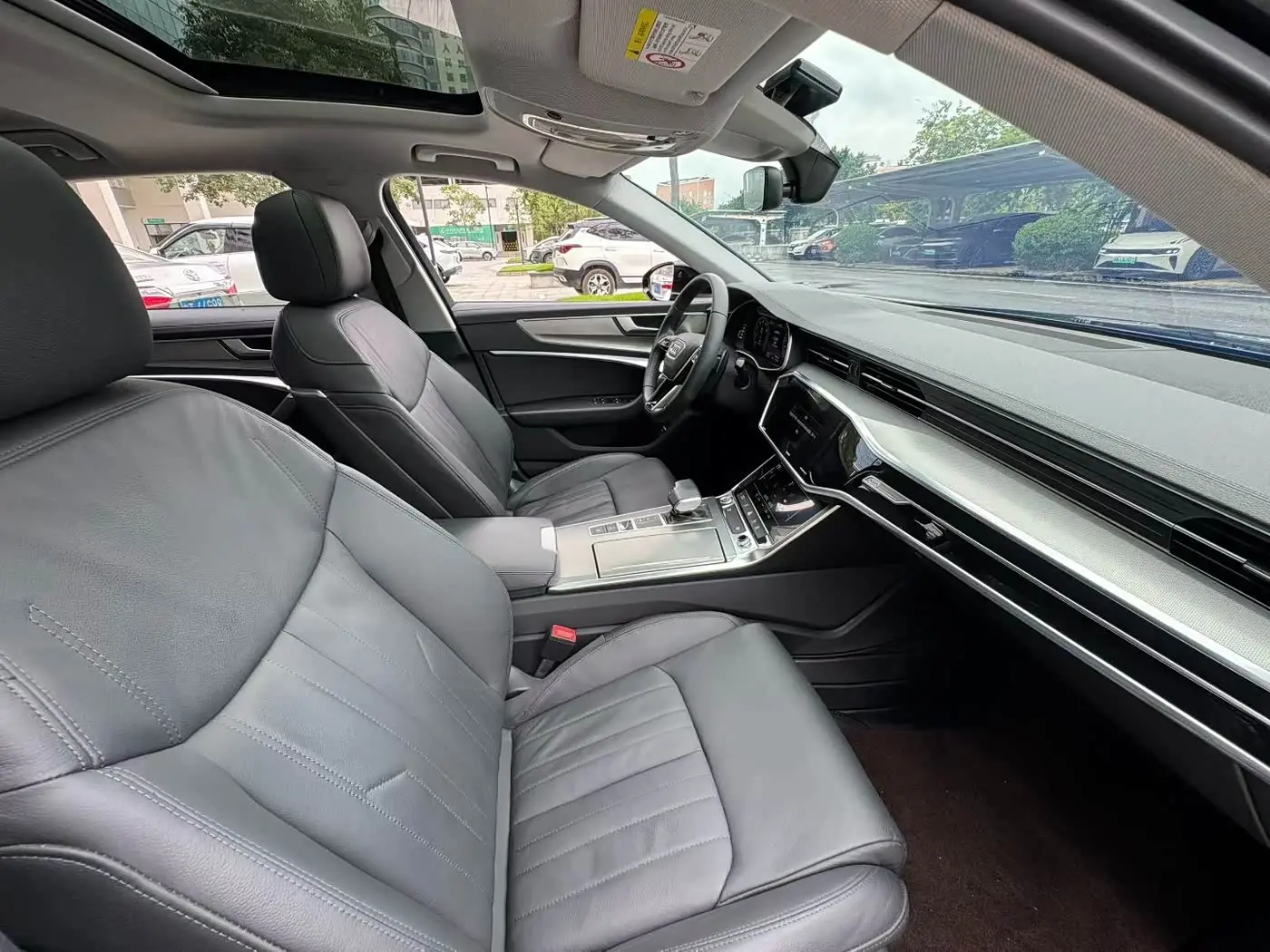 Audi A6L 2020 — Photo 6/9