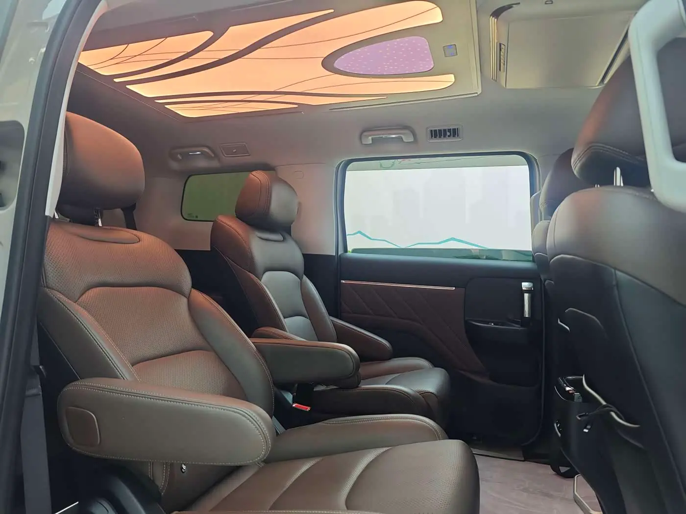 Wuling Motors Xingguang 730 New Energy 2026 — Фото 20/20