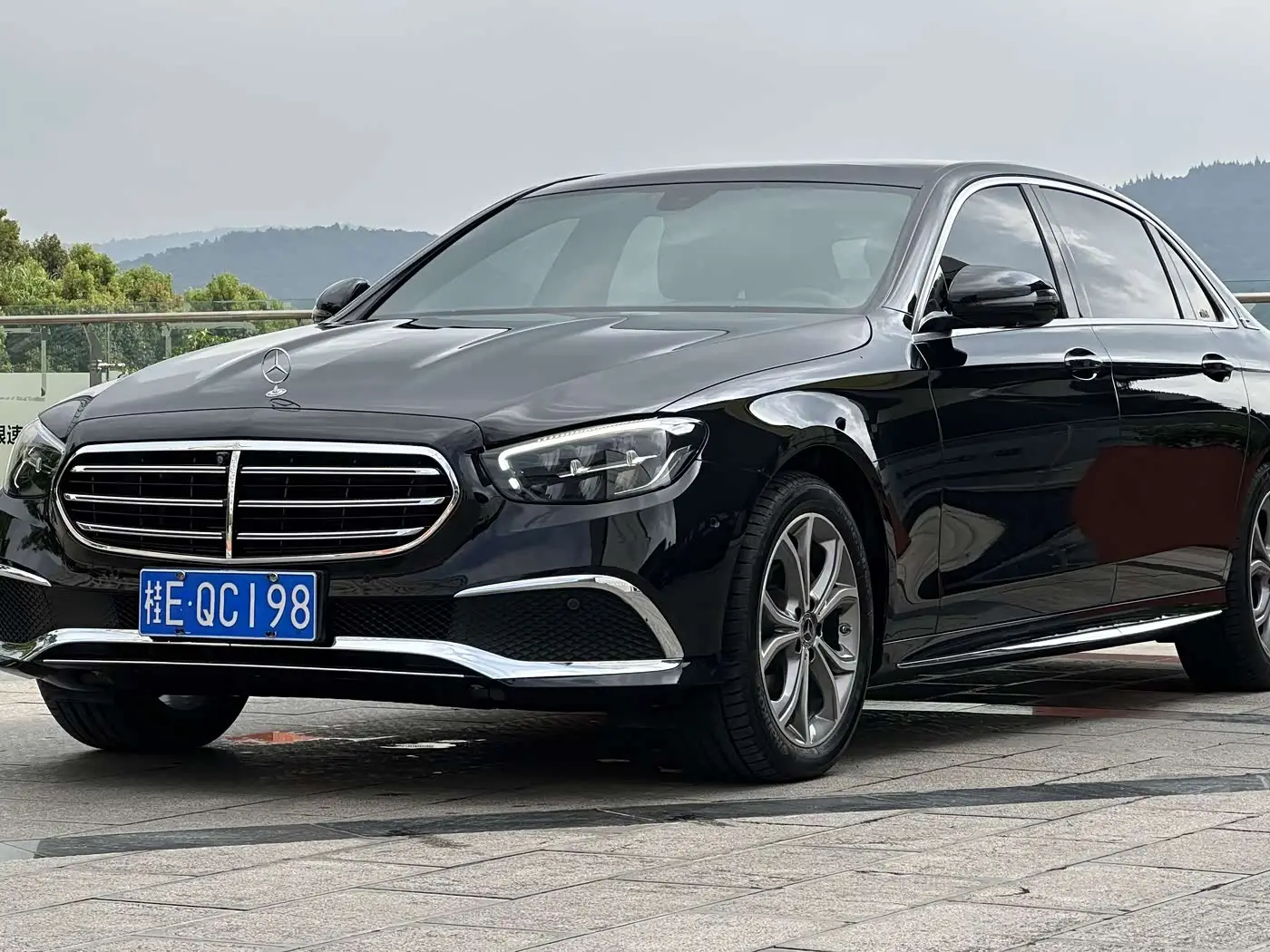 Mercedes-Benz E-Class, 2022