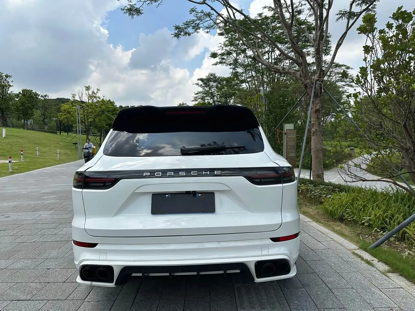 Porsche Cayenne 2014 — ფოტო 20/20