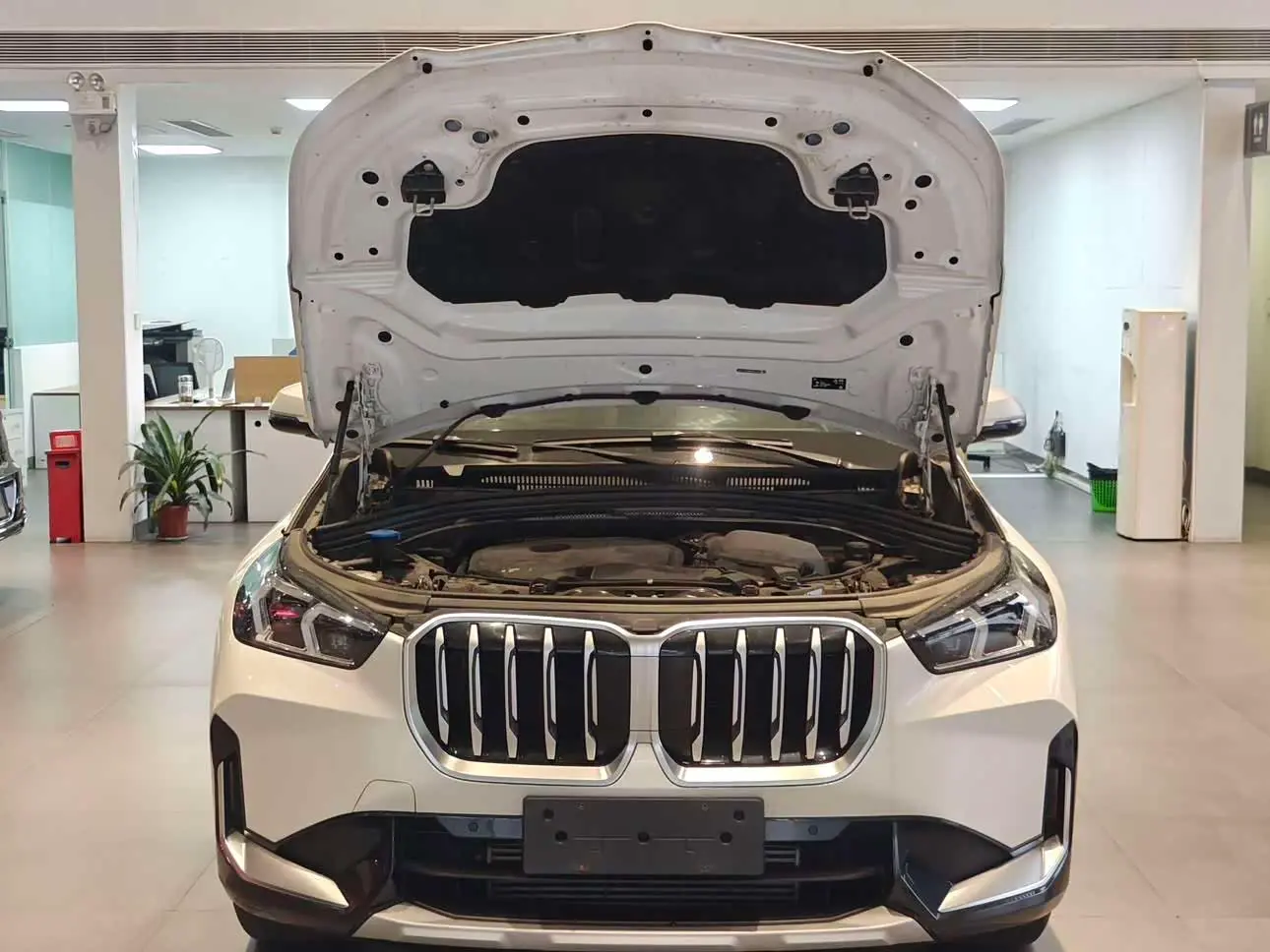 BMW X1 2023 — Photo 19/20