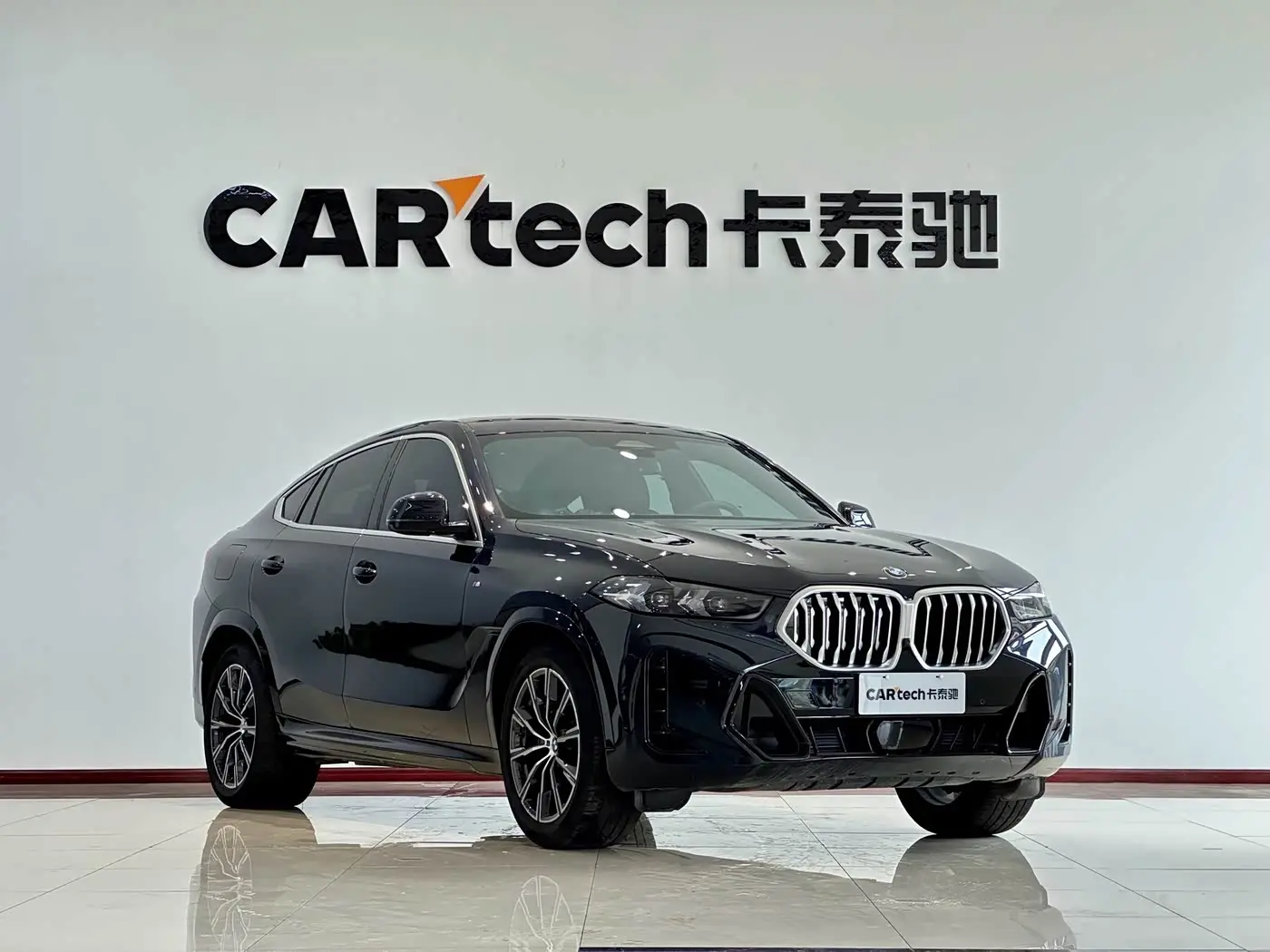 BMW X6 2023 — Фото 4/20