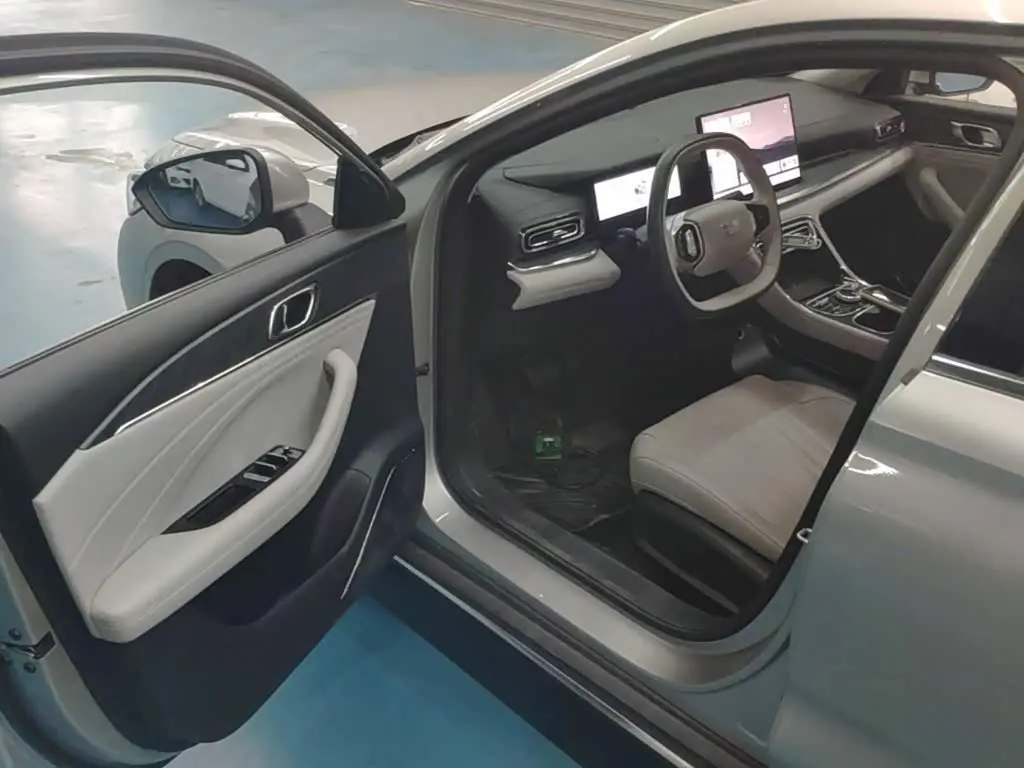 Geely Galaxy Galaxy Stellar 6 2025 — Фото 16/20