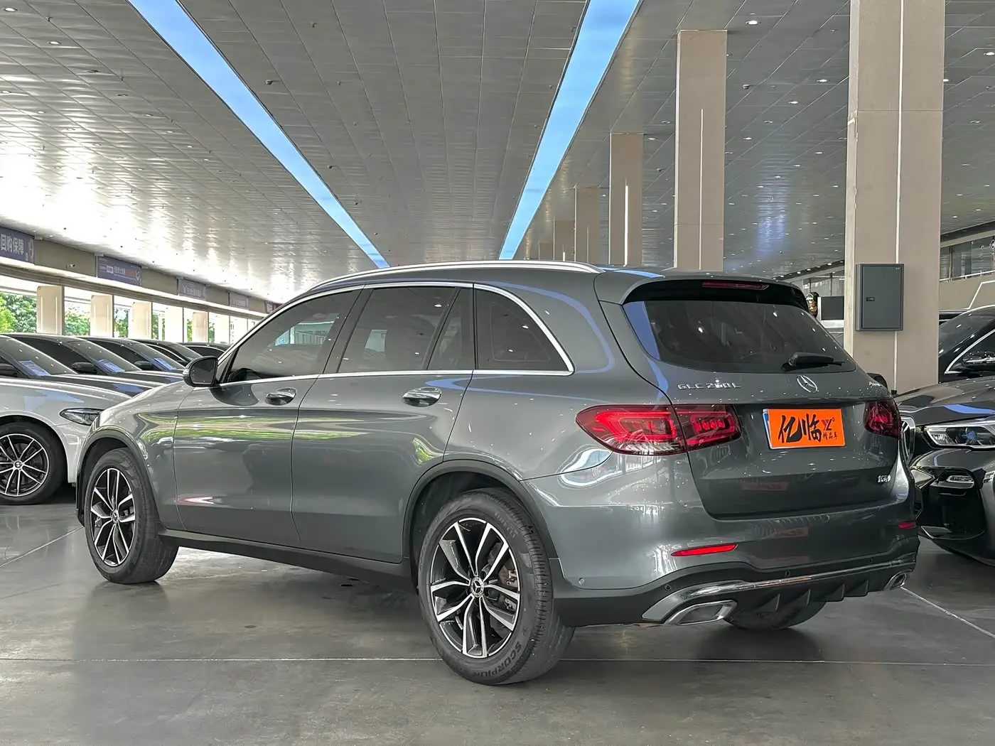 Mercedes-Benz GLC 2020 — Photo 14/17