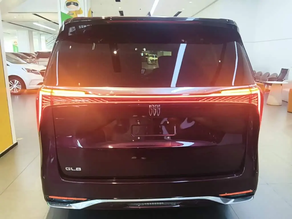 Buick Century 2023 — Photo 6/20