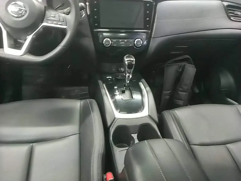 Nissan X-Trail 2021 — Şəkil 6/20