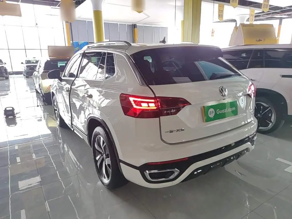 Volkswagen Tayron GTE Plug-in Hybrid 2021 — Şəkil 5/20
