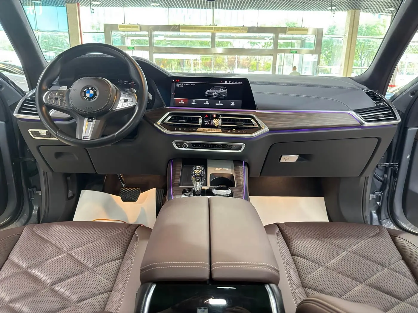 BMW X5 2022 — Фото 9/18