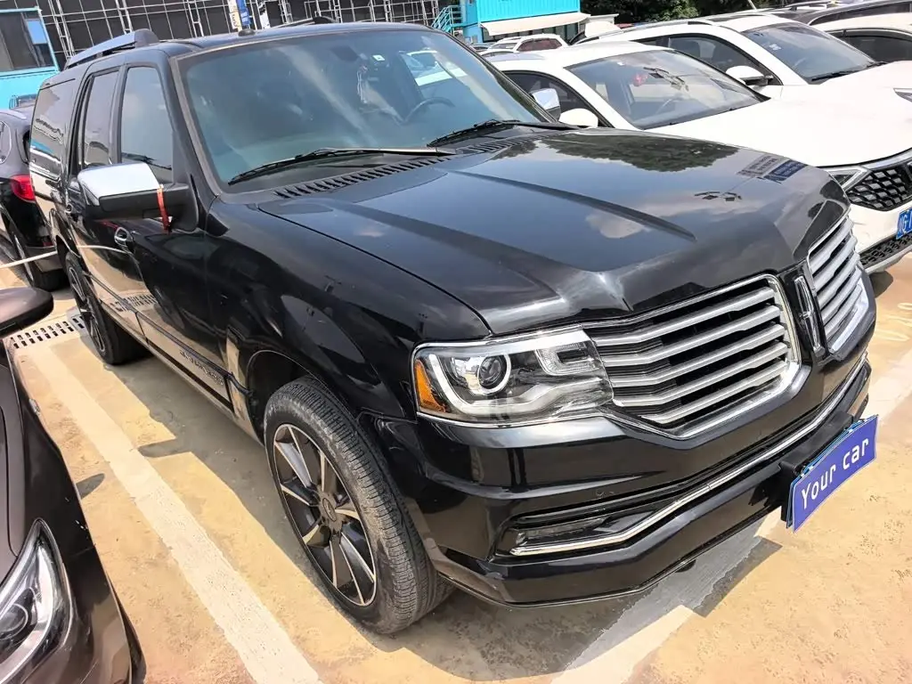Lincoln Navigator 2017 — Фото 3/15