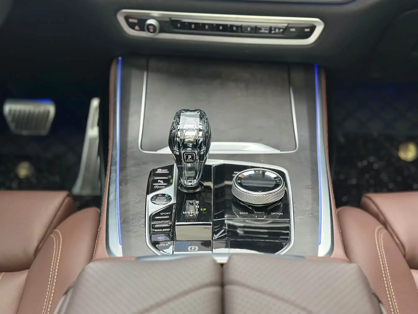 BMW X5 2022 — Photo 15/16