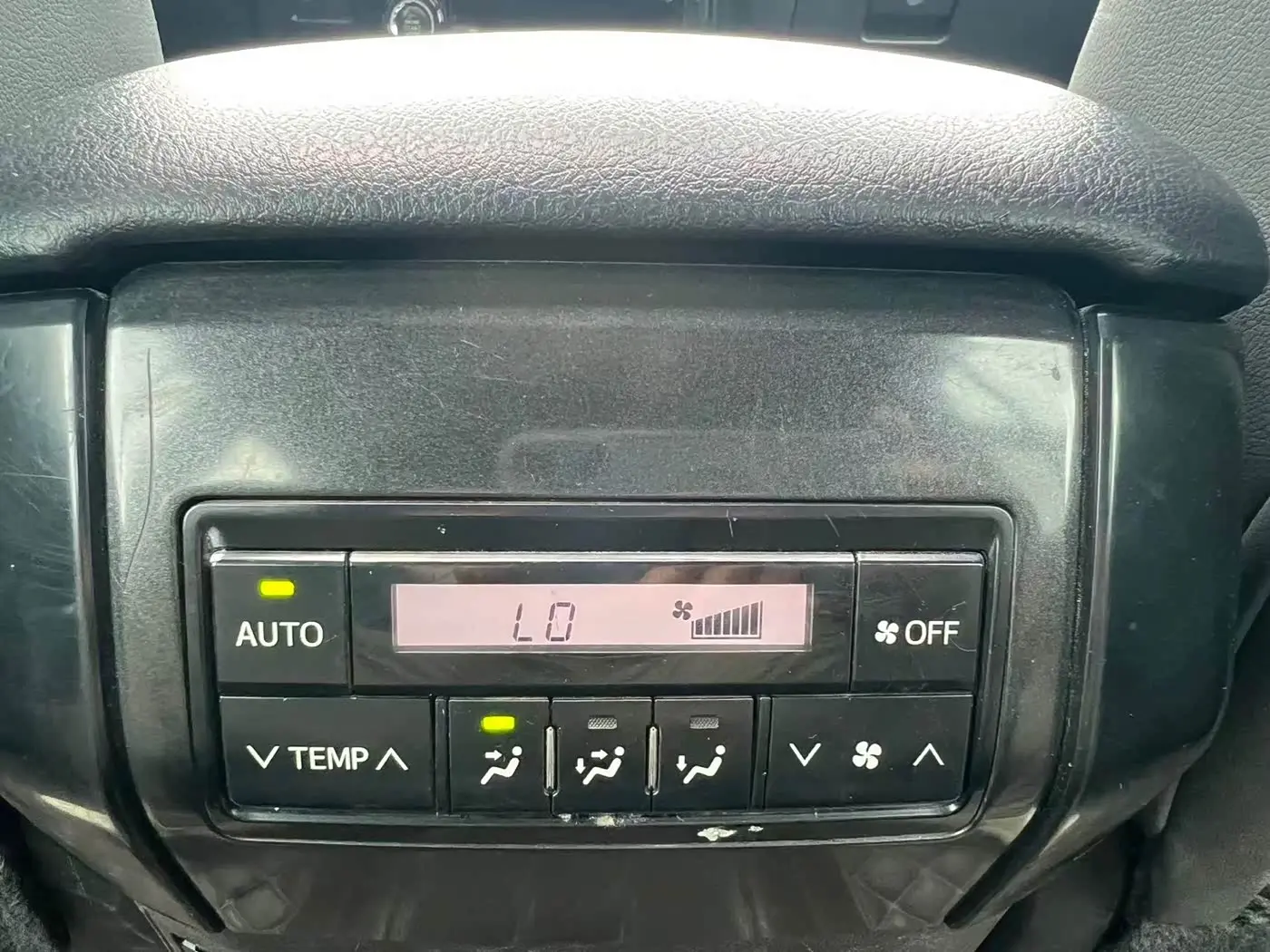 Toyota Prado 2014 — Фото 14/17